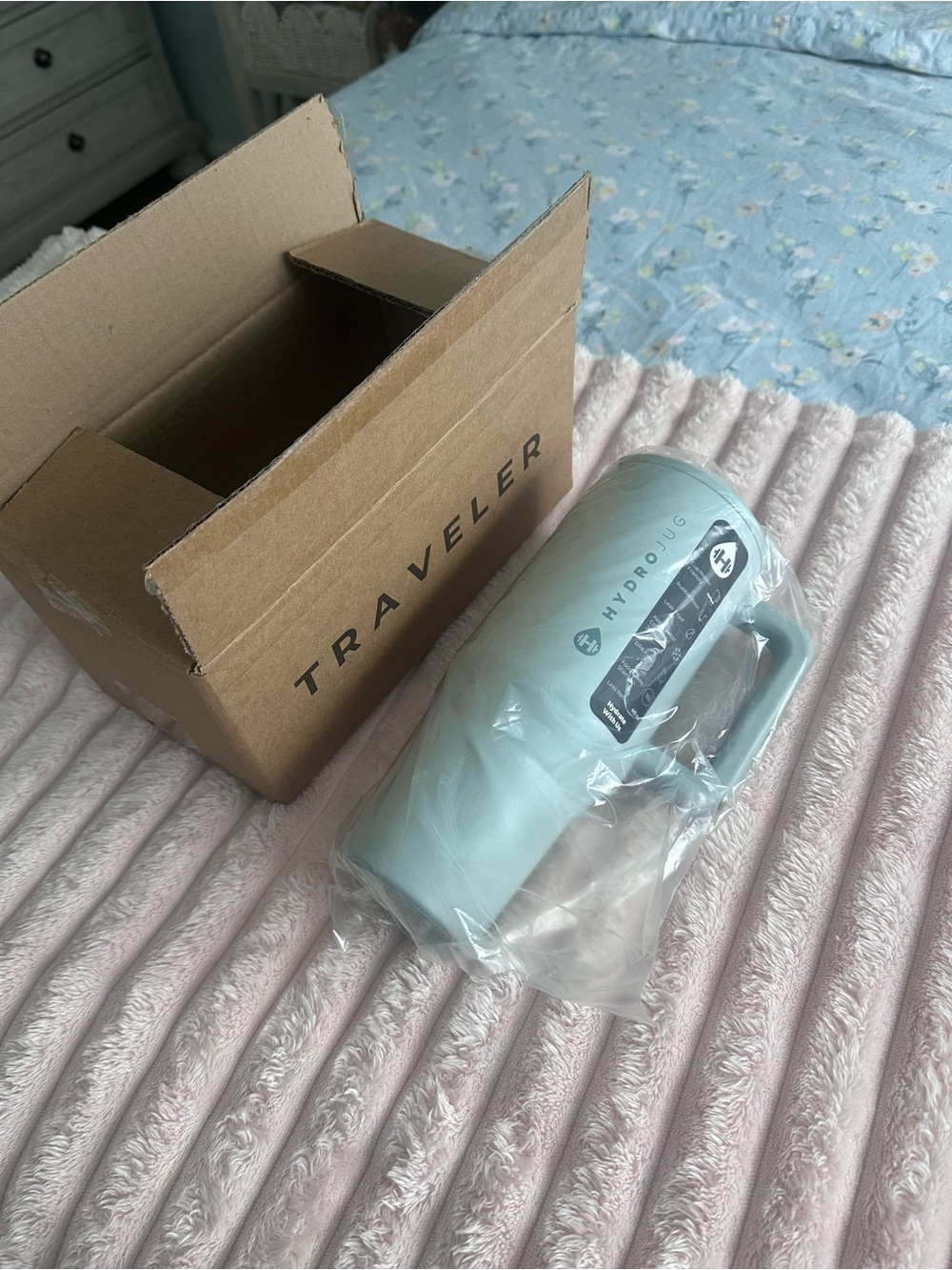 Hydrojug traveler 40 oz